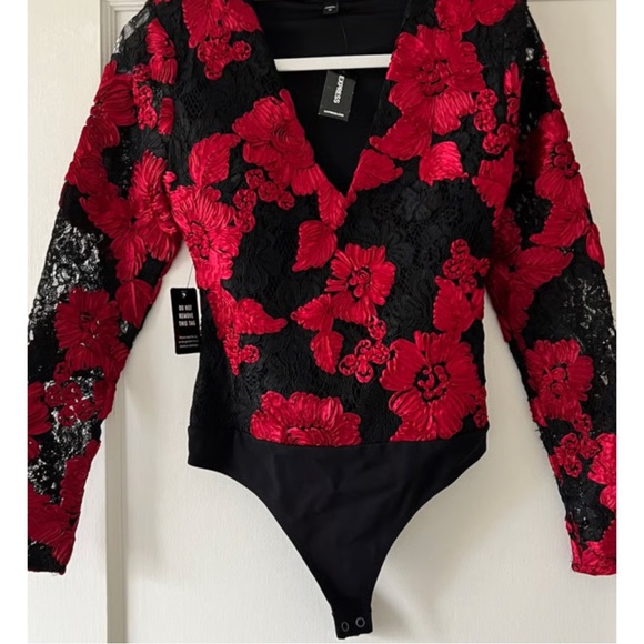 EXPRESS ~Lace Embroidered Thong Bodysuit (NWT) - Picture 7 of 16